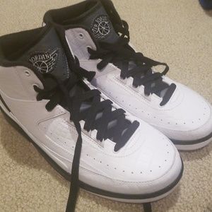 Youth Jordan 2